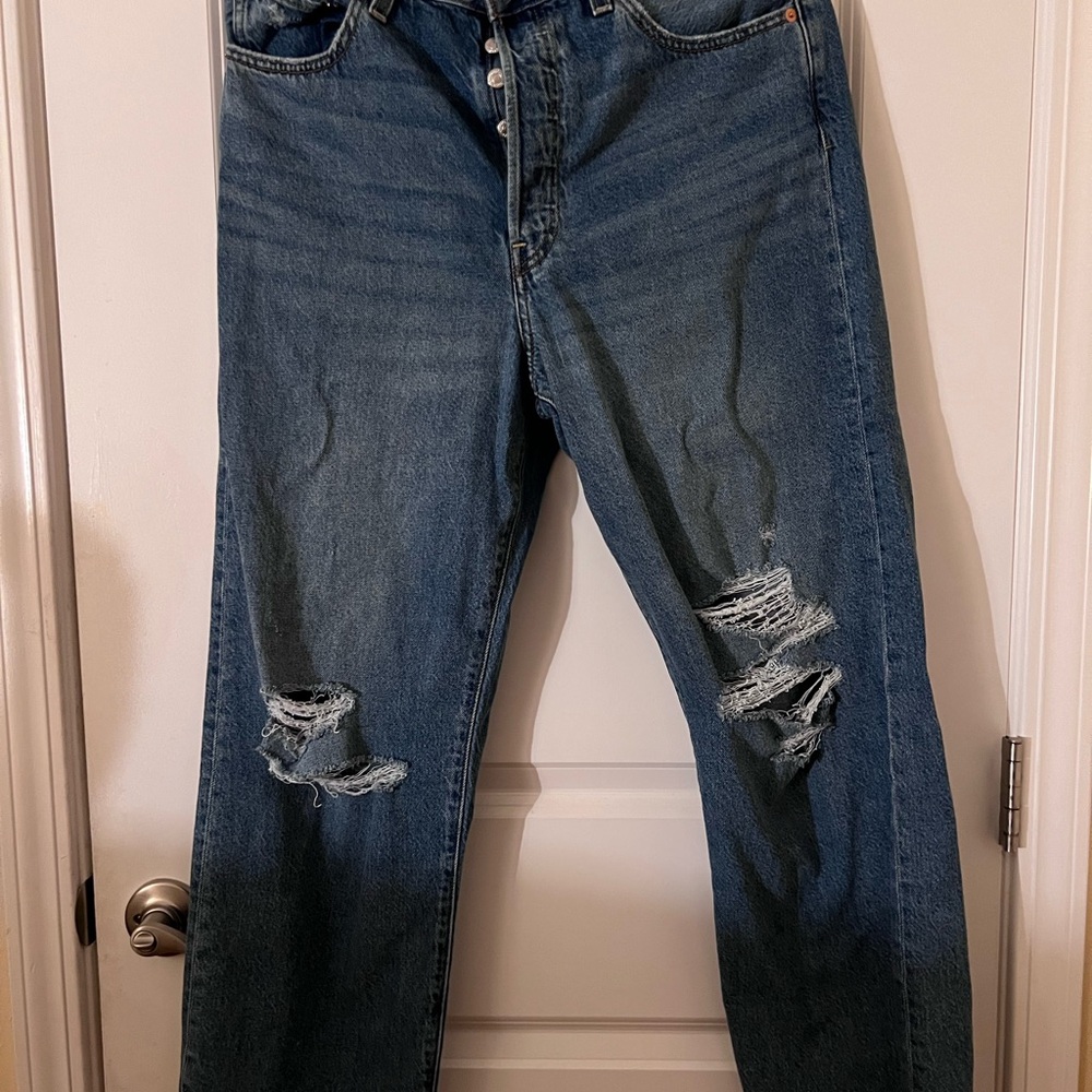 Levi's Distressed High-Rise Jeans - Blue